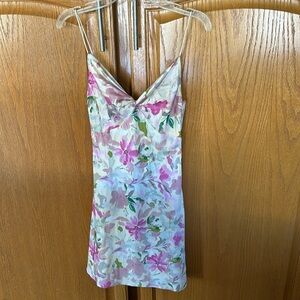 Princess Polly Floral Dress - Only worn once. Size 2.